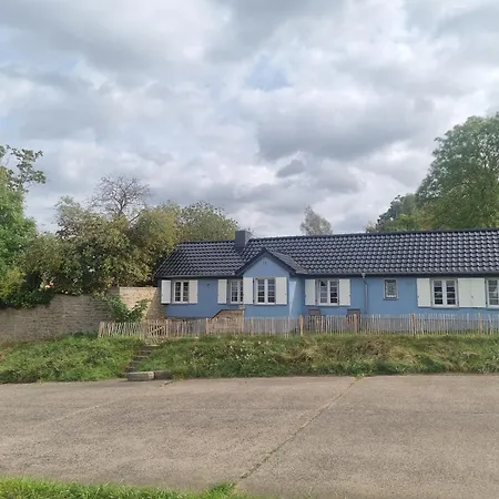 בית נופש Charmantes Eifel An Der Schavener Heide מכרניך